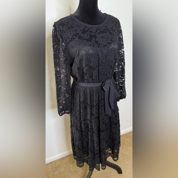 NWT Vera Wang scalloped hem Black lace Gothic party dress whimsigoth medium - Picture 9 of 11